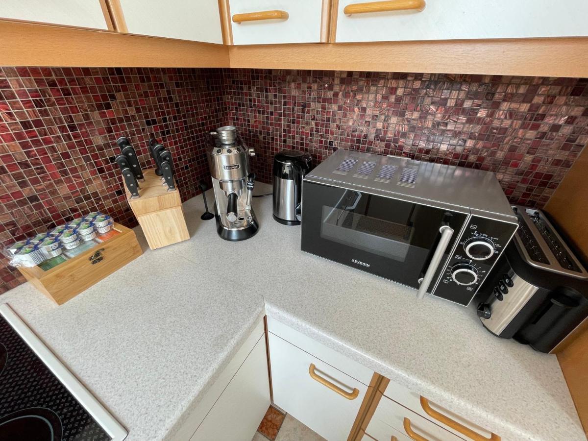 Spacious 3Bd Top Floor Flat Close To Lake Klagenfurt am Woerthersee Bagian luar foto