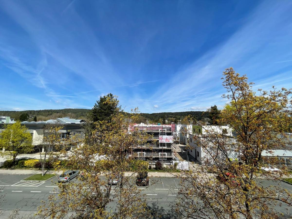 Spacious 3Bd Top Floor Flat Close To Lake Klagenfurt am Woerthersee Bagian luar foto